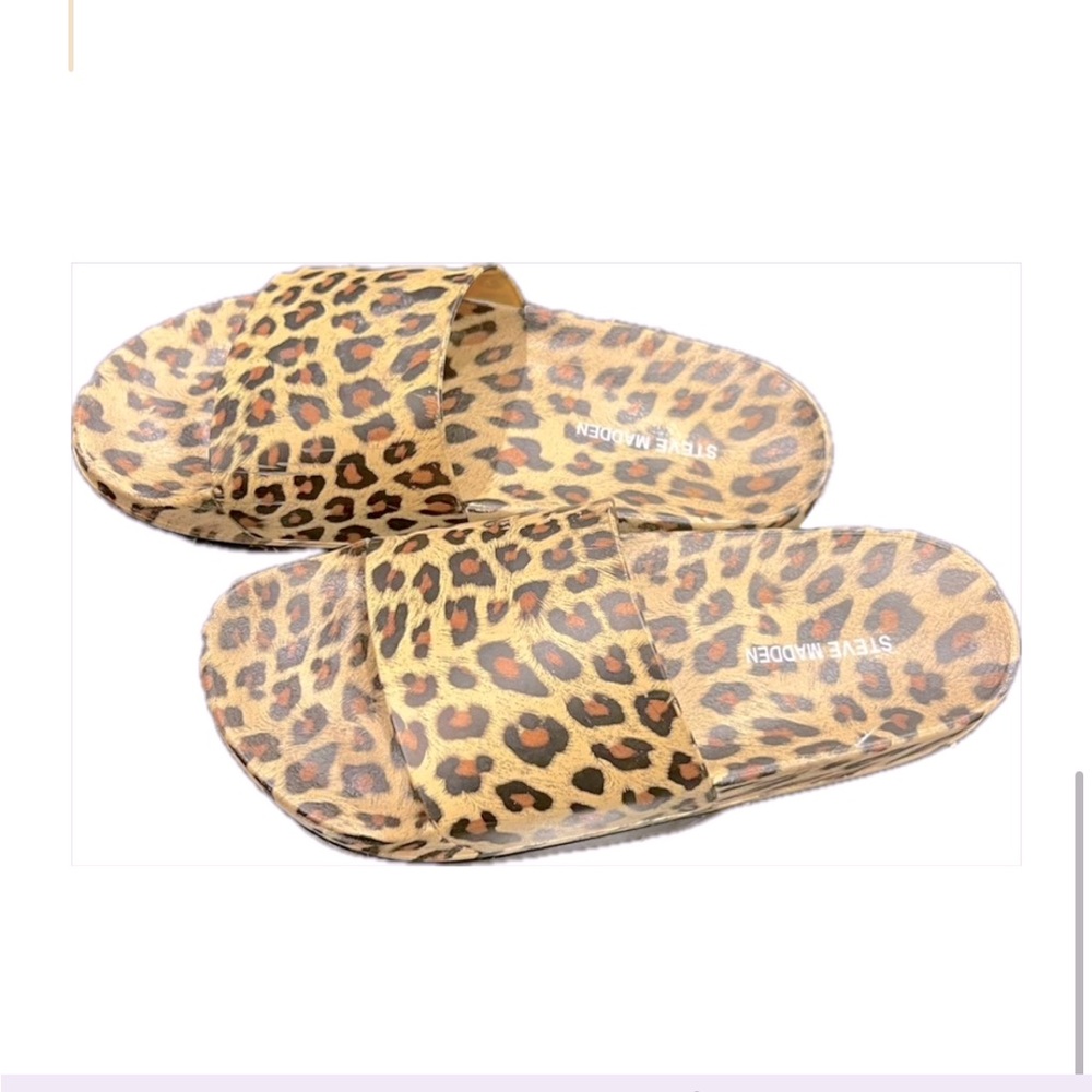 Womens Steve Madden slide sandals size 8